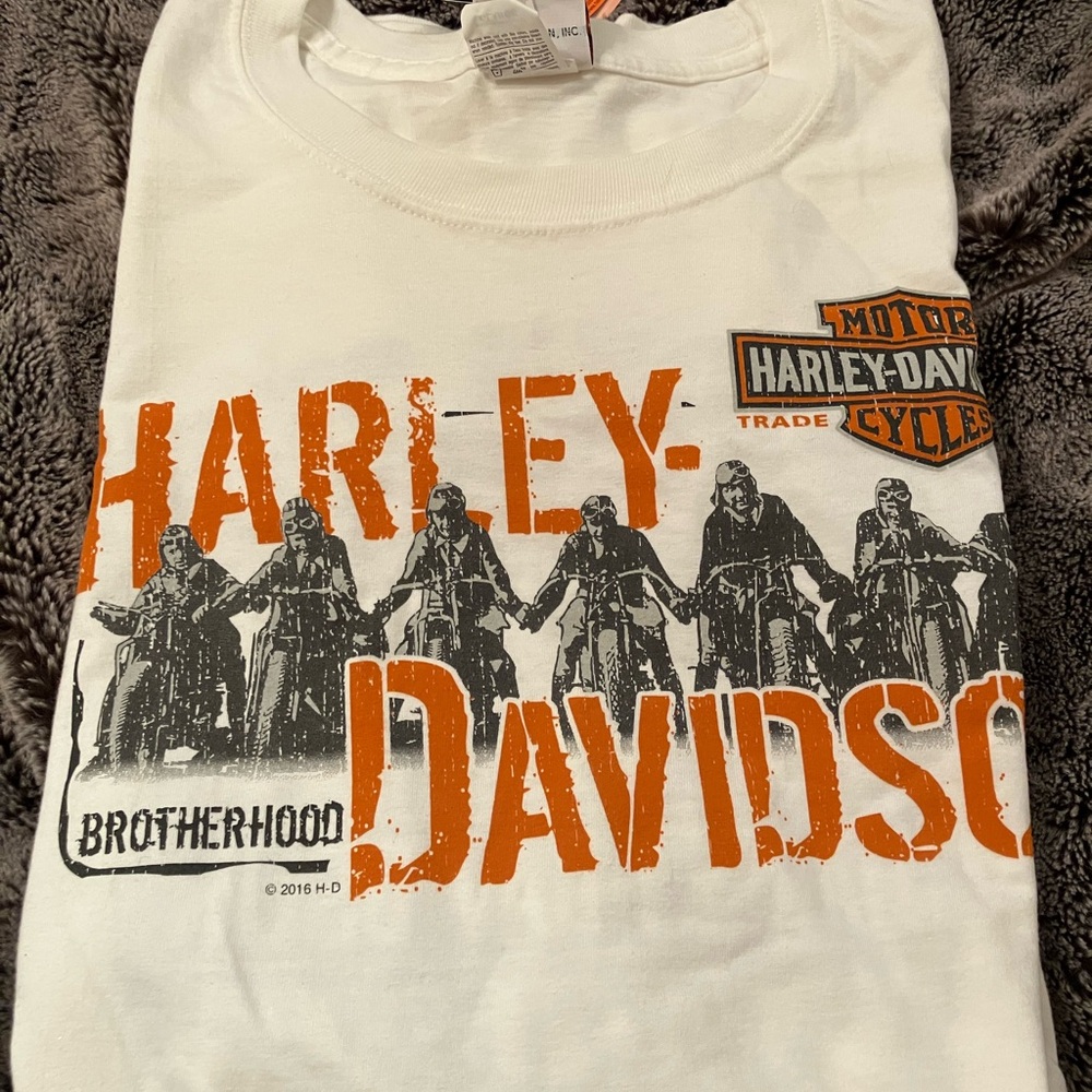 NWT Harley Davidson Long Sleeved Shirt XL